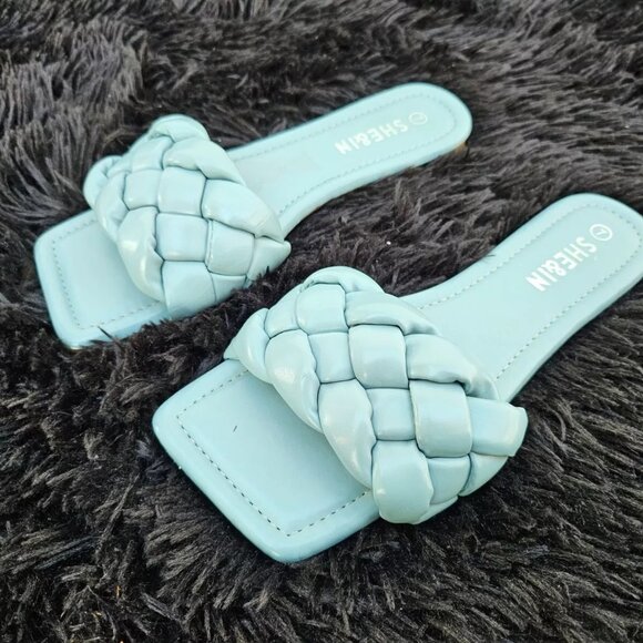 SHE&IN Women Sandal Blue Flat Shoe Faux Leather Shoes Size 7 - Picture 5 of 11